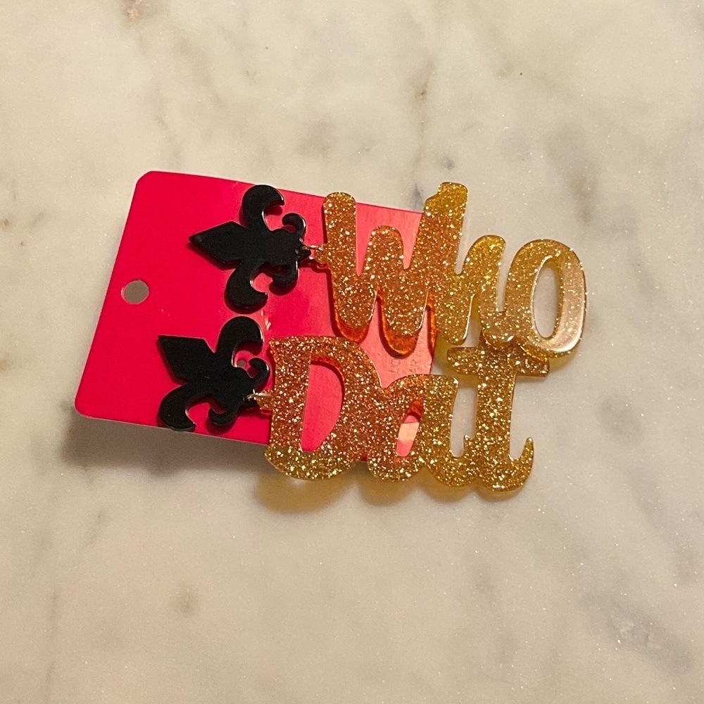 WHO DAT Metallic Gold Pierced Earrings - Picture 2 of 3